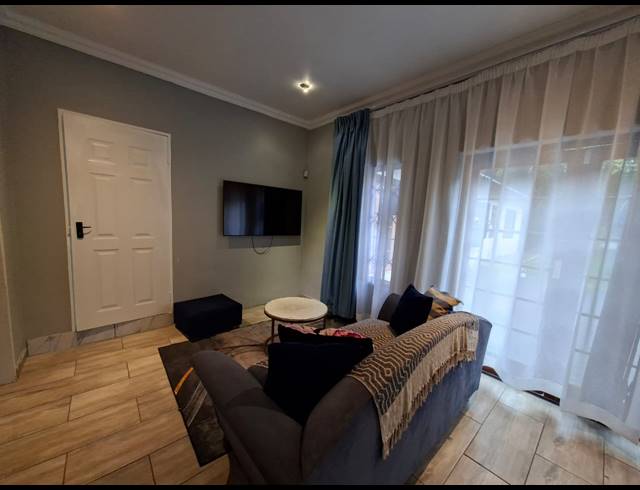 4 BEDROOM HOUSE FOR SALE IN HENLEY ON KLIP